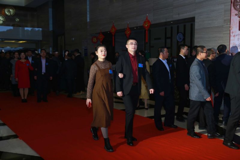 “凝心聚力 ·砥礪前行”— 龍港集團2020新春年會完美收官！