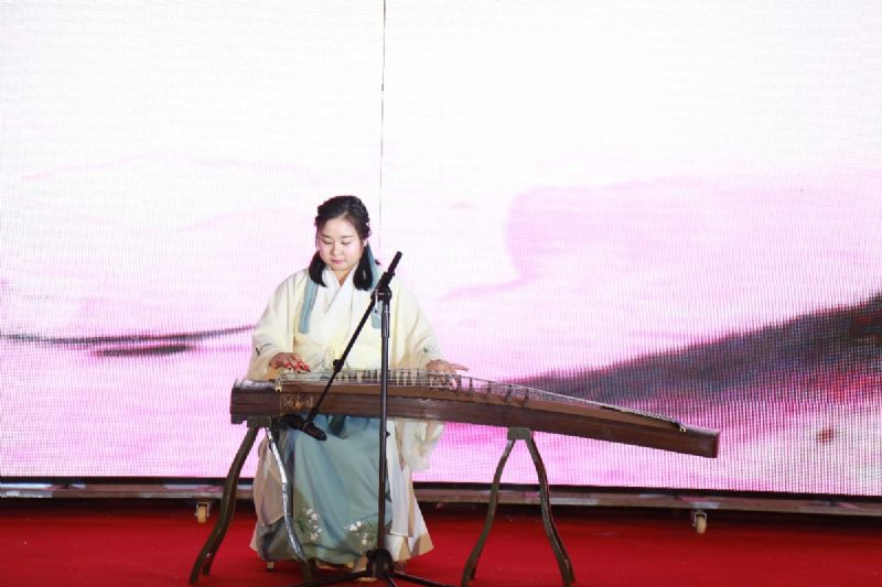 “凝心聚力 ·砥礪前行”— 龍港集團2020新春年會完美收官！