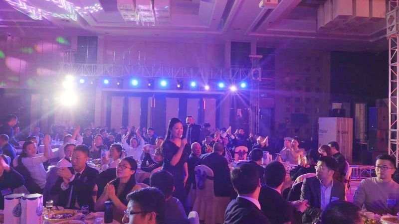 “凝心聚力 ·砥礪前行”— 龍港集團2020新春年會完美收官！