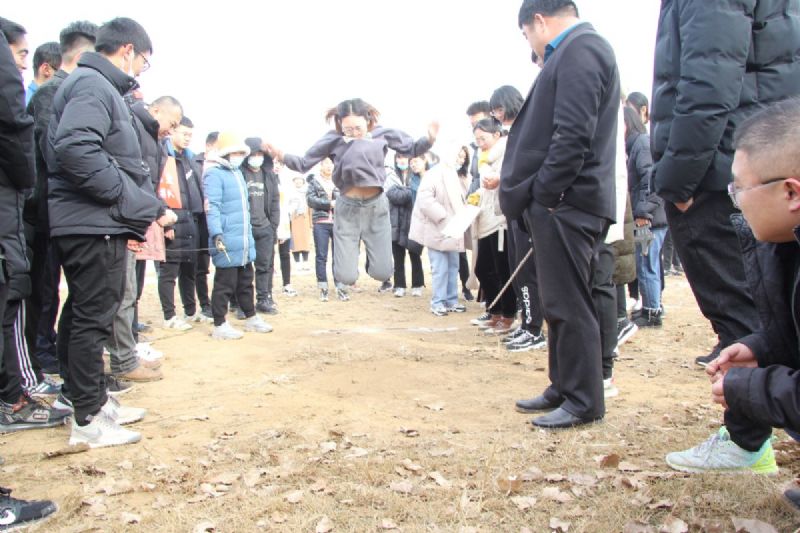 冬日里的一把火 ——“龍港杯”職工趣味運(yùn)動會圓滿結(jié)束！