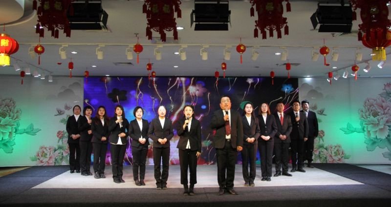 不忘初心 衷愫韶華——龍港集團(tuán)迎新春文化盛宴震撼來(lái)襲！